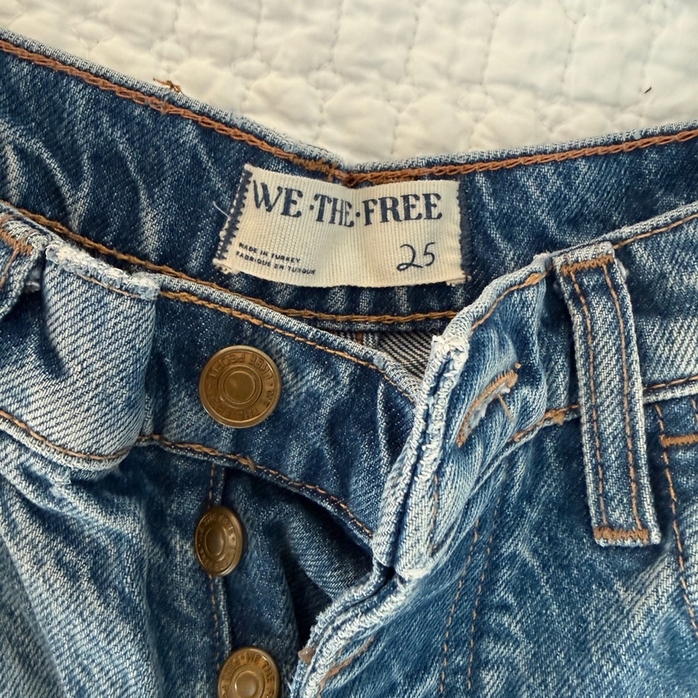 Free People good luck mid rise Barrel Jeans - Picture 3 of 5